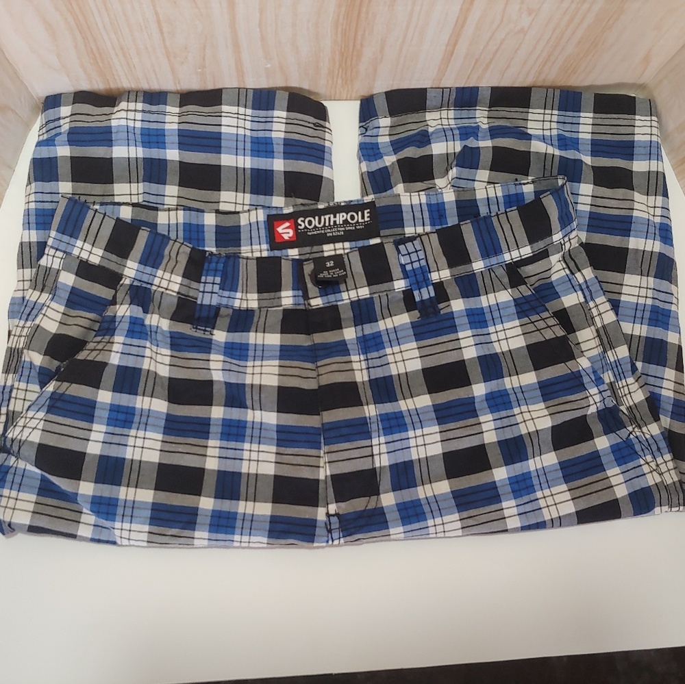 SOUTHPOLE CHECKERED CARGO SHORTS
